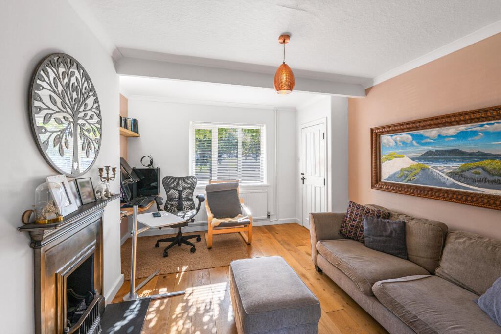 Additional image 3 of Barfolds, Hatfield, AL9