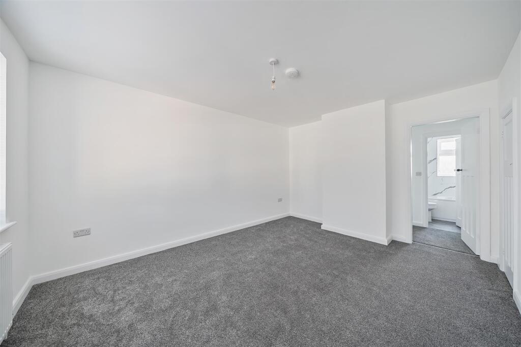 Additional image 17 of Hopkins Crescent, Sandridge