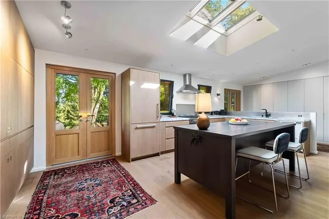 Additional image 11 of 154 Middletown Rd