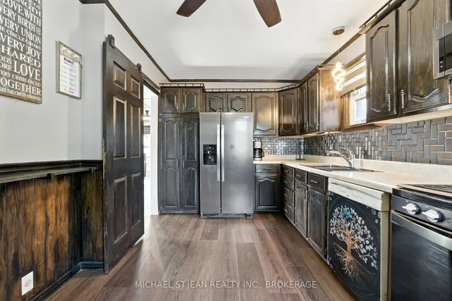 Additional image 14 of 313 Graham Ave