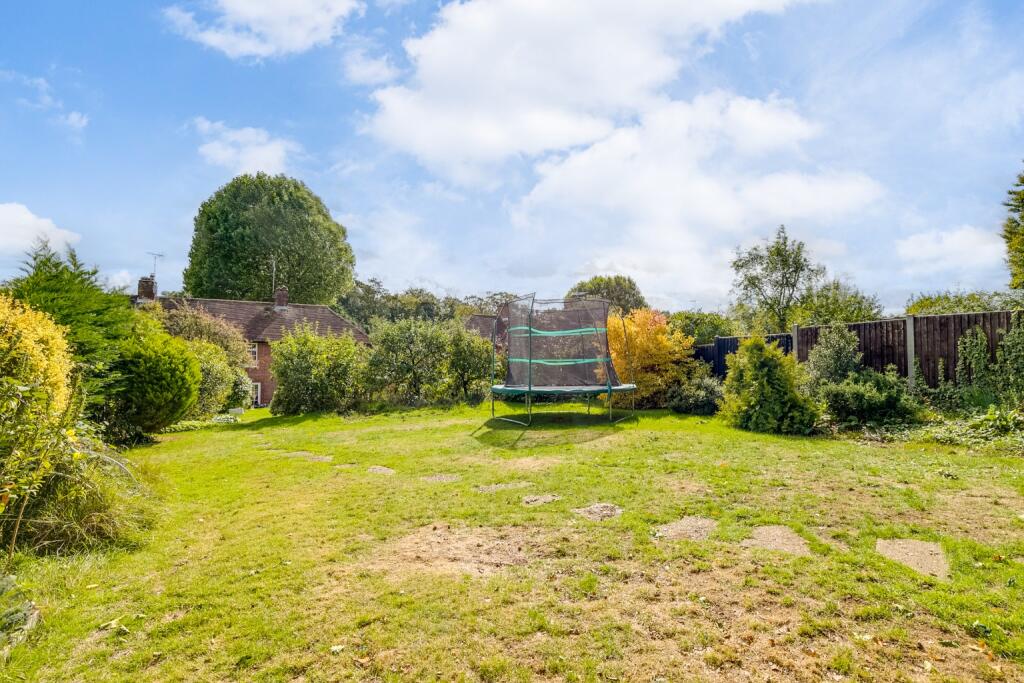 Additional image 24 of Valley Road, Welwyn Garden City, Hertfordshire, AL8 7DP