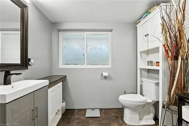 Additional image 27 of 293 #20 Regional Rd