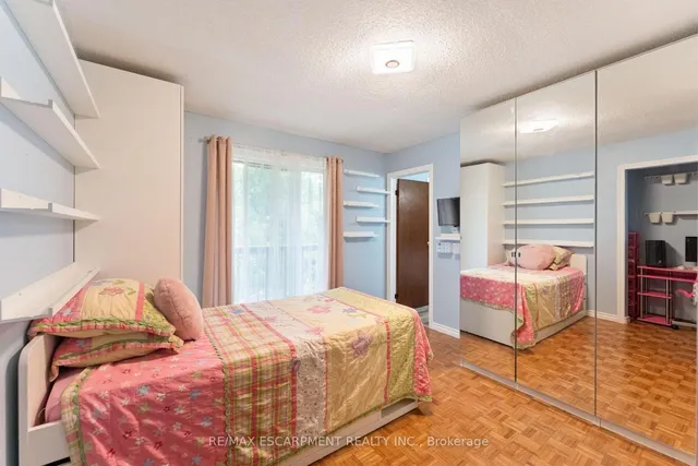 Additional image 18 of 425 Greenhill Ave