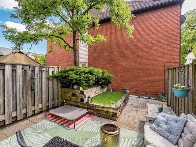 Additional image 31 of 895 Maple Ave Unit 215