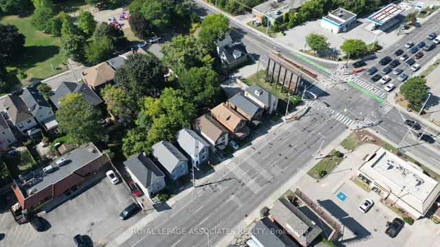 Additional image 38 of 455 Main St