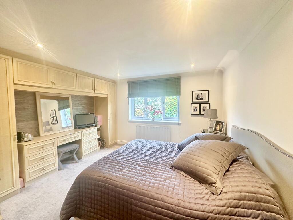 Additional image 12 of a Oaklea, Welwyn