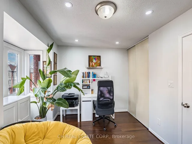 Additional image 22 of 895 Maple Ave Unit 215