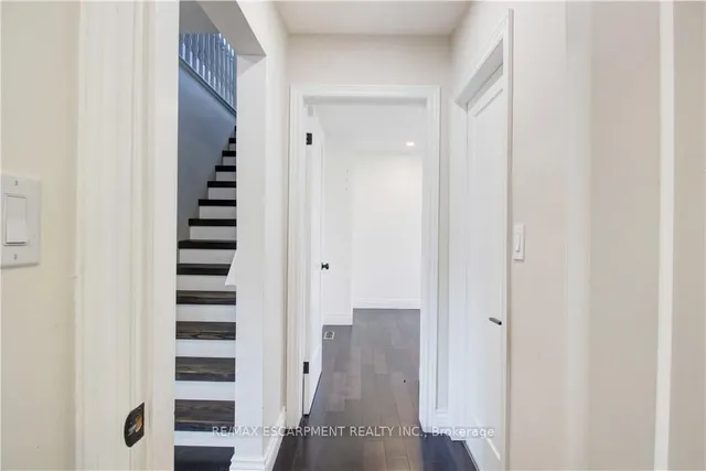 Additional image 30 of 109 TERRACE Dr