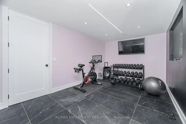 Additional image 29 of 772 Banting Crt