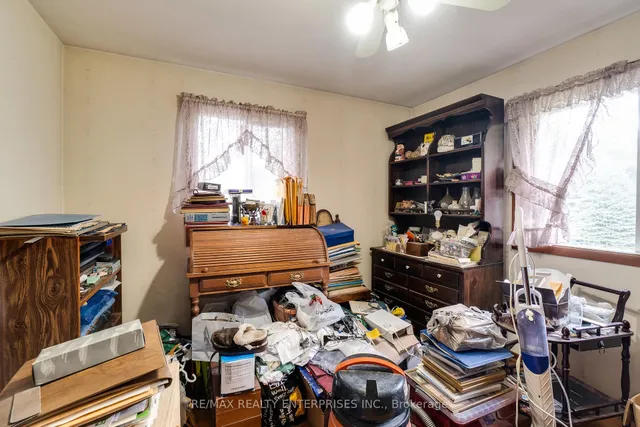 Additional image 35 of 12909 5th Line