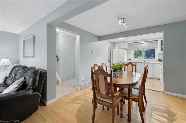 Additional image 11 of 151 Gateshead Cres Unit 30