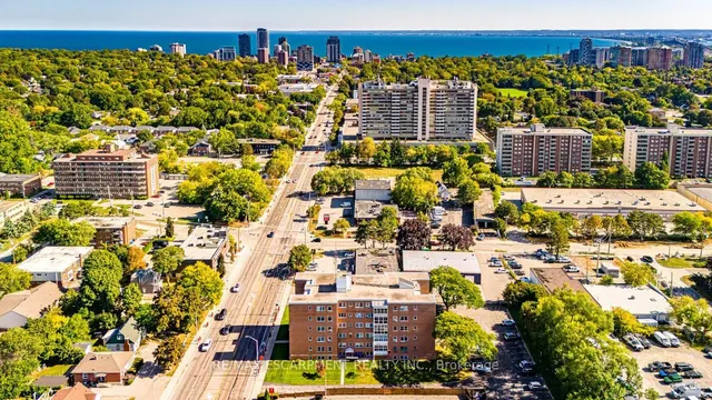 Additional image 35 of 824 Brant St Unit 8