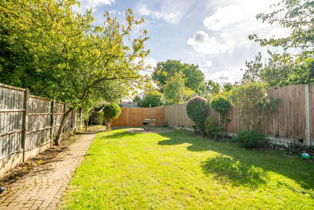 Additional image 17 of Green Lane, St. Albans, Hertfordshire, AL3