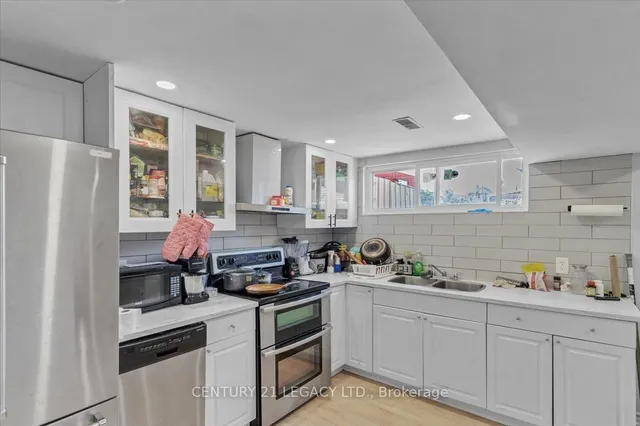 Additional image 16 of 54 Beland Ave