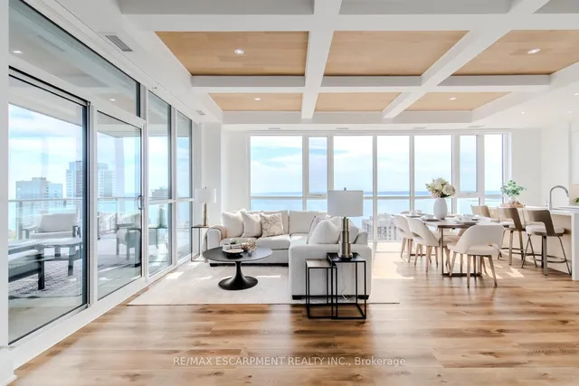 Additional image 9 of 2007 James St Unit 2102