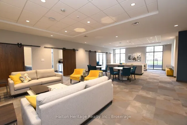 Additional image 41 of 30 Hamilton St Unit 510