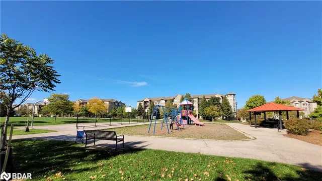 Additional image 30 of 1380 Main St Unit 204