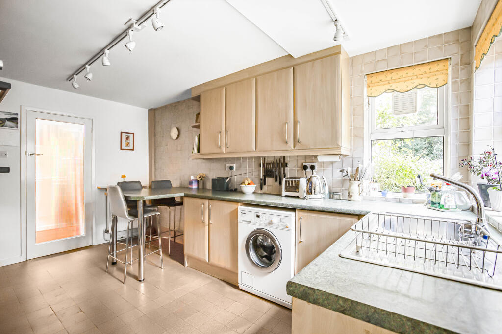 Additional image 8 of Woodland Rise, Welwyn Garden City, AL8