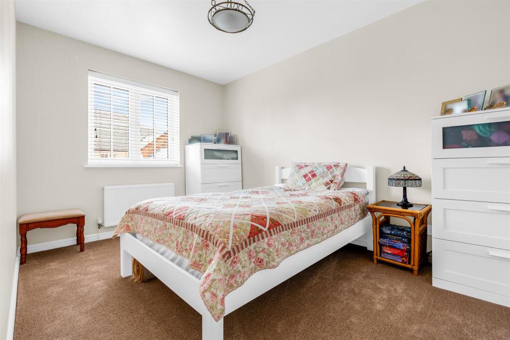 Additional image 13 of Welwyn Hall Gardens, Welwyn