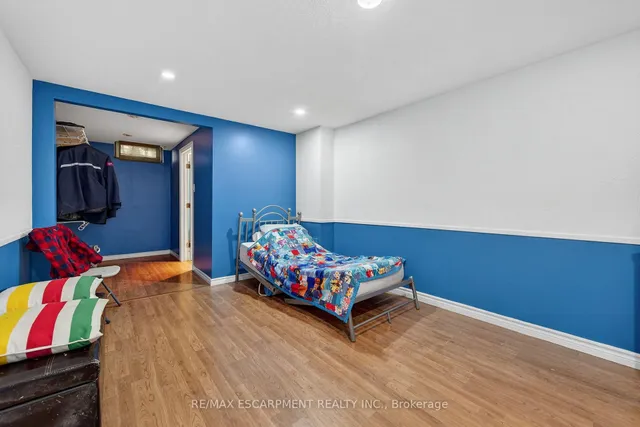 Additional image 28 of 341 Wilson Dr Unit 16