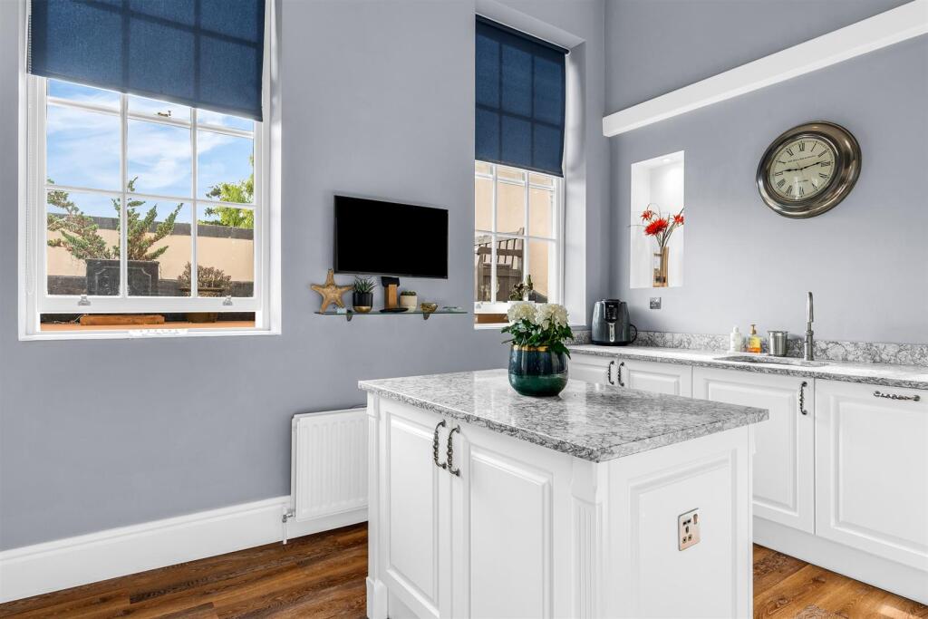 Additional image 27 of Tewin Water, Digswell