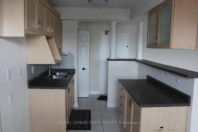 Additional image 14 of 851 Queenston Rd Unit 204