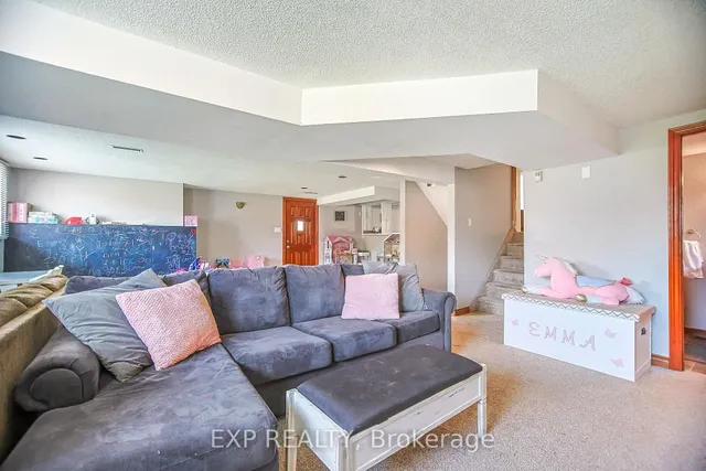 Additional image 36 of 62 Owen Pl