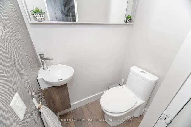 Additional image 15 of 5011 Spruce Ave