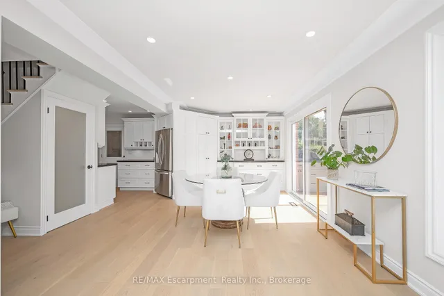 Additional image 7 of 350 East Side Cres