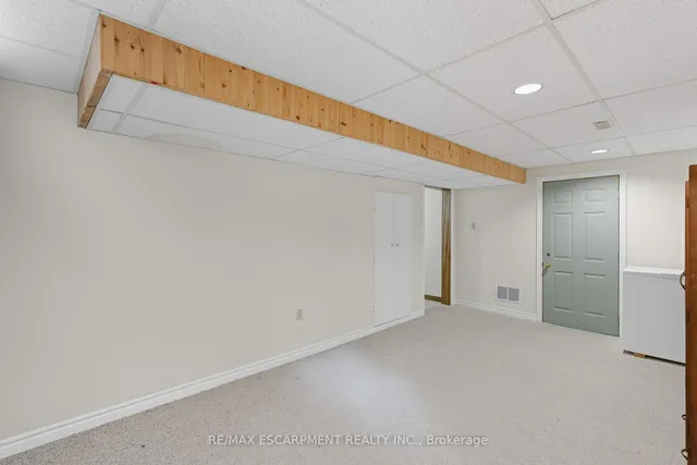 Additional image 39 of 40 GATESTONE Dr