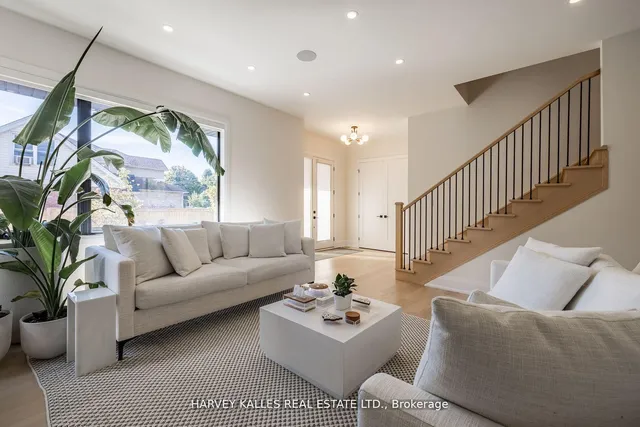 Additional image 4 of 121 Fiddlers Green Rd Unit 1