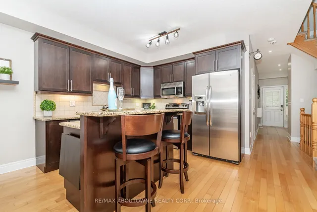Additional image 14 of 540 Guelph Line Unit 1