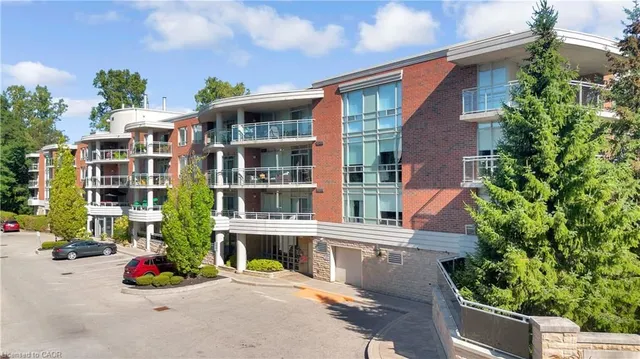 Additional image 44 of 125 Wilson St Unit 108