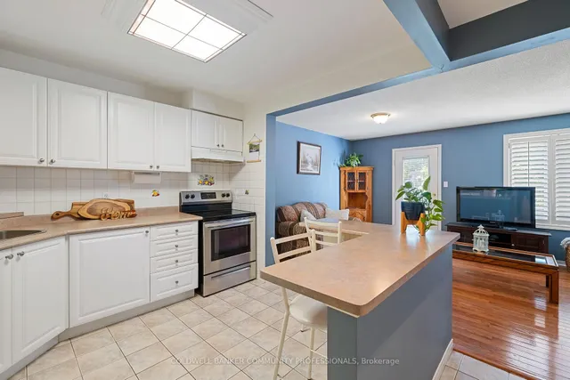 Additional image 14 of 1809 Upper Wentworth St Unit 14