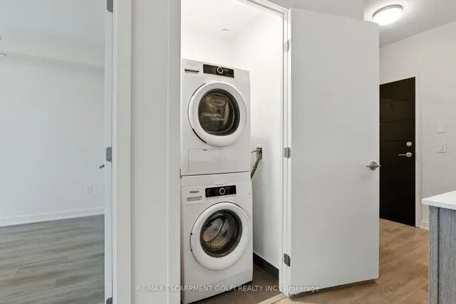 Additional image 21 of 212 King William St Unit 1209