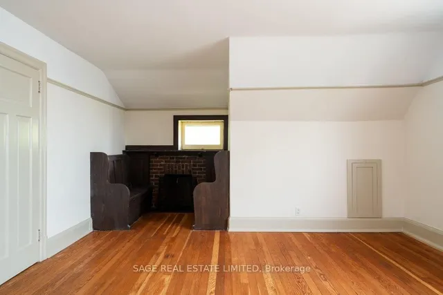 Additional image 35 of 36 Mountwood Ave