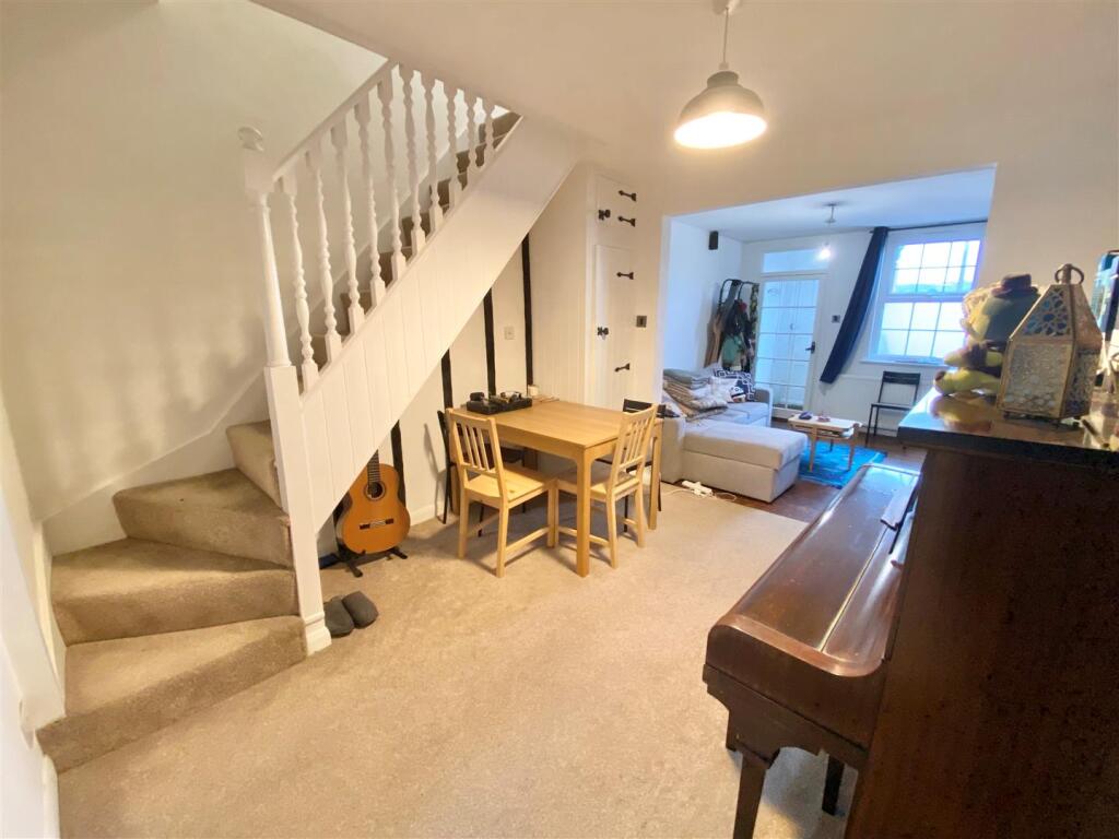 Additional image 4 of Dixons Hill Road, Welham Green, North Mymms