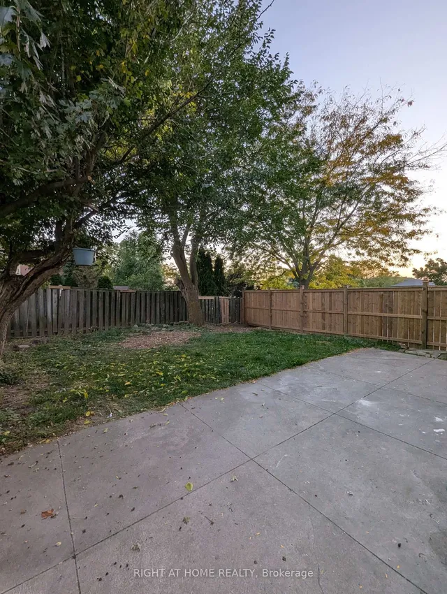 Additional image 45 of 73 Skyview Dr