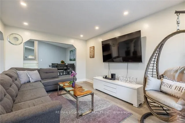 Additional image 8 of 5 Twinoaks Cres