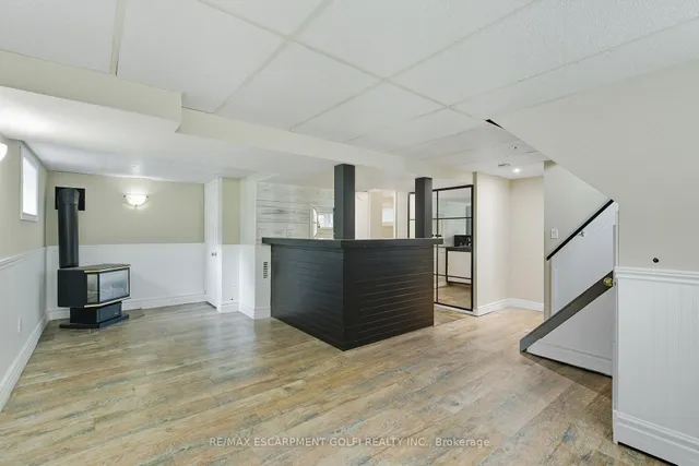 Additional image 16 of 201 East 28th St