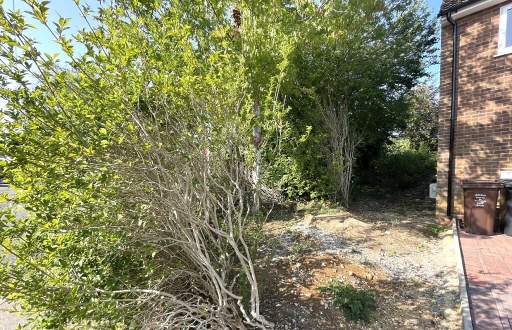 Property image for Land at 1 Tallents Crescent, Harpenden, Hertfordshire, AL5 5BP