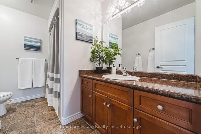 Additional image 30 of 42 Fall Fair Way