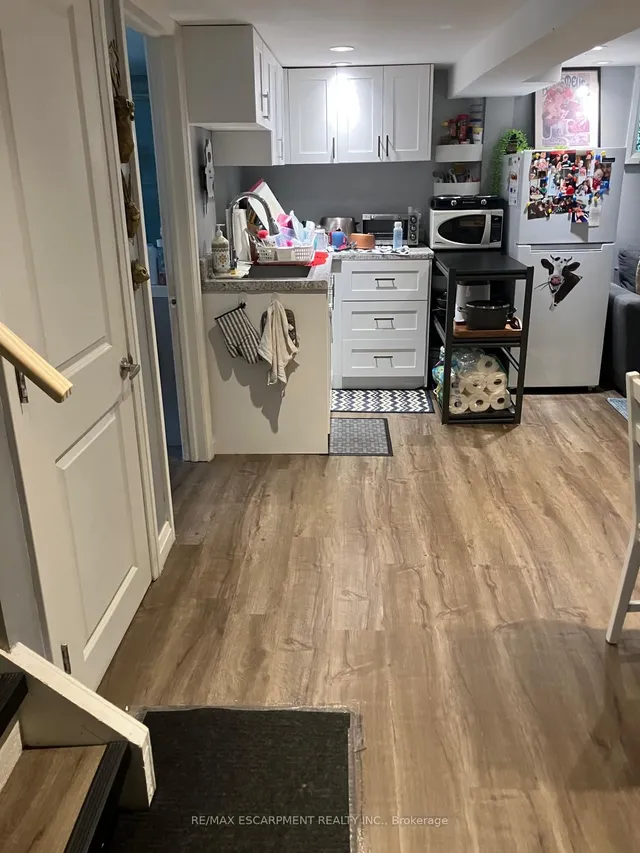 Additional image 33 of 212 Rodgers Rd