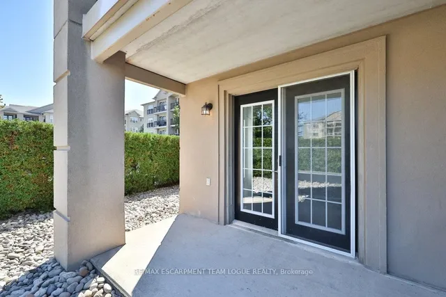 Additional image 32 of 2035 Appleby Line Unit 113