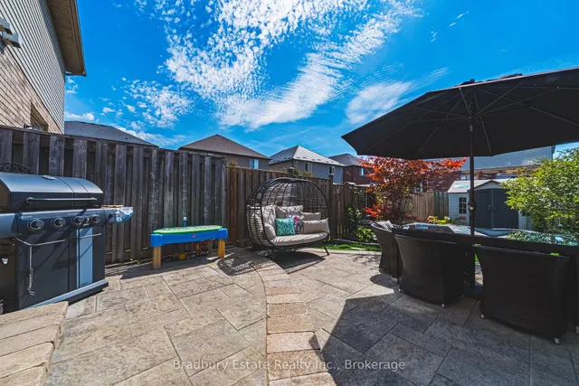 Additional image 34 of 42 Fall Fair Way