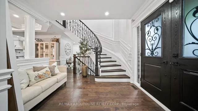 Additional image 3 of 11 John Murray St