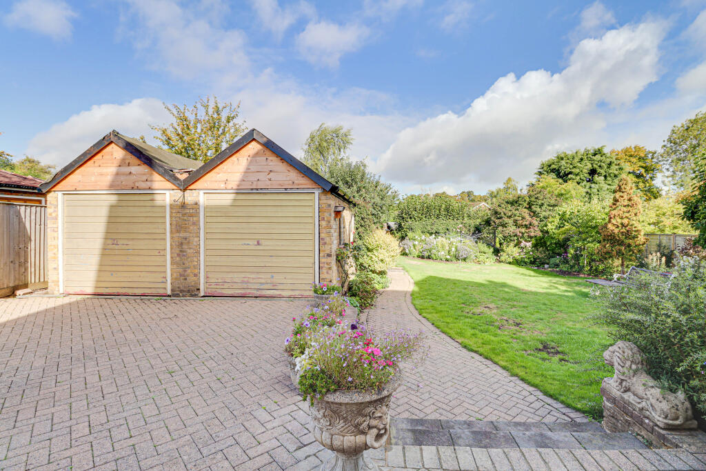 Additional image 28 of Jameson Road, Harpenden, Hertfordshire, AL5