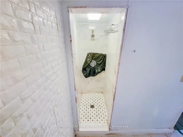 Additional image 7 of 109 TERRACE Dr