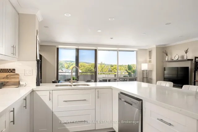 Additional image 15 of 2055 Upper Middle Rd Unit 609