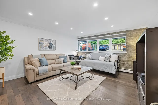 Additional image 16 of 1377 Lakeshore Rd Unit 104